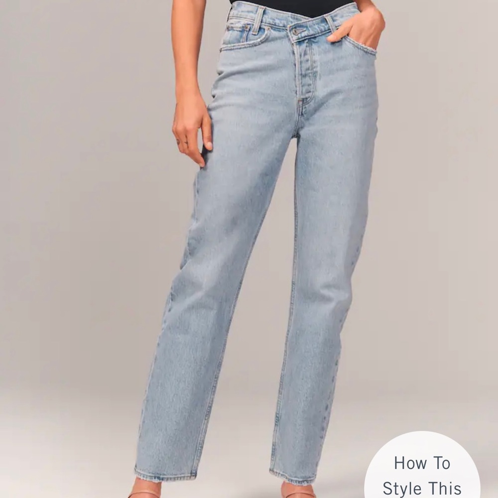 NWT Abercrombie & Fitch High-Rise Dad Jeans